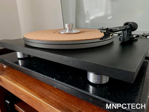 Pro-Ject Debut Carbon & ESSENTIAL I II III Turntable Anti-Vibration Isolation Feet