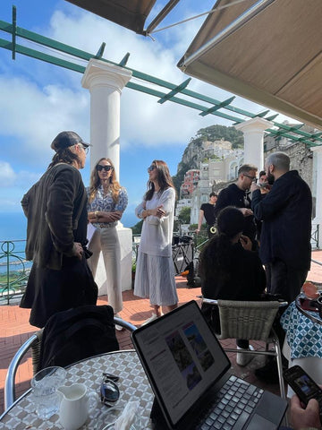 the team meeting at the funicular bar in Capri