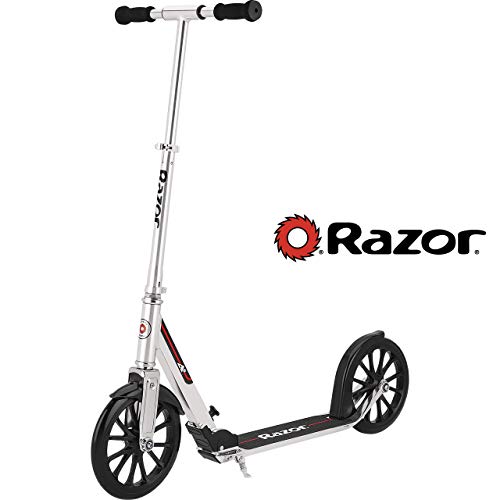 razor scooter 3 wheels