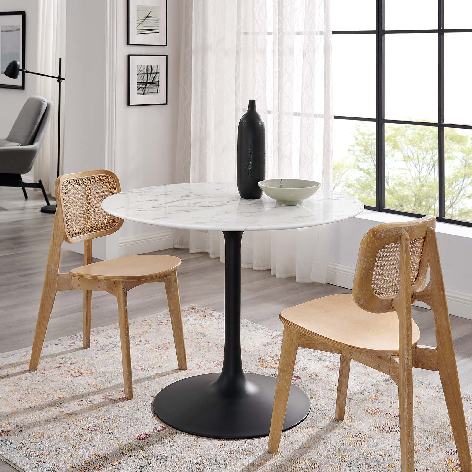 Modholic Tulip Marble Dining Table, Round - Black Base