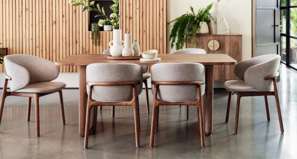 select comfortable seating for your family dining table