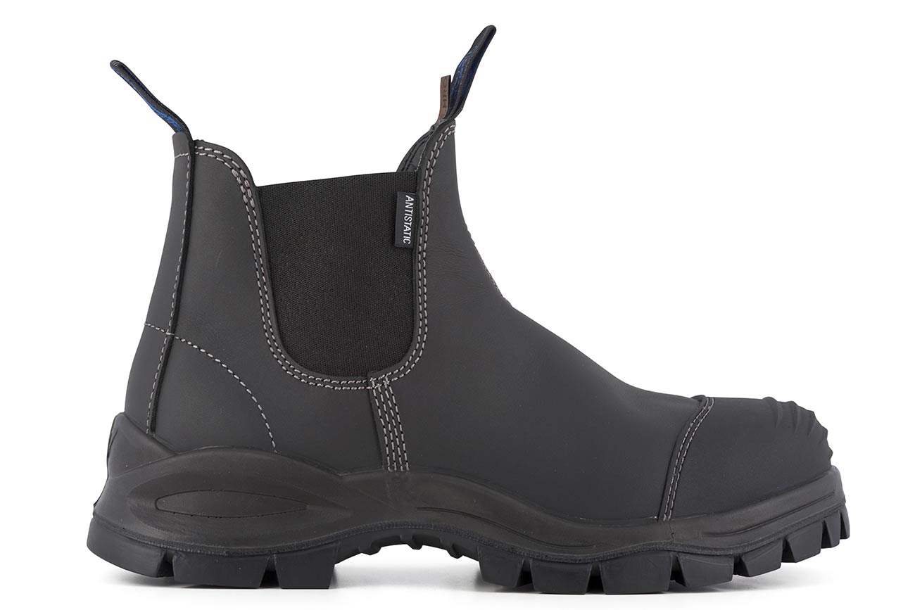 Blundstone #910 Steel Toe Black Chelsea Boots | Blundstone UK