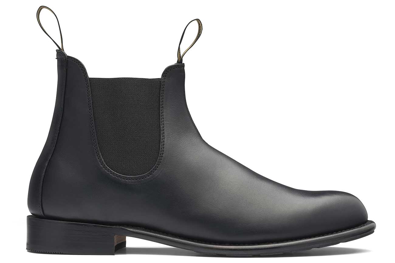 Buy #152 Black Leather Chelsea Boots | Blundstone Official