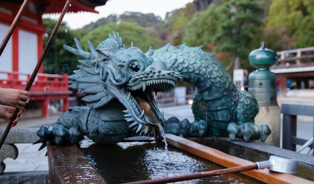 dragon sanctuaire japonais