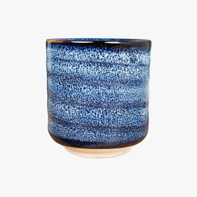 Grand mug du Japon 0,6 l. Fleurettes bleues