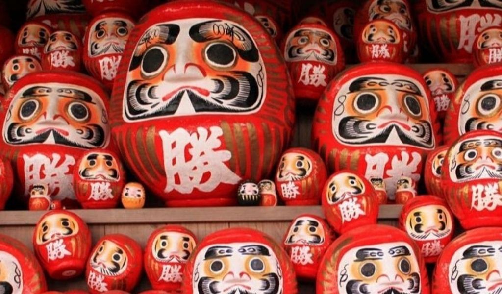 muñeca daruma