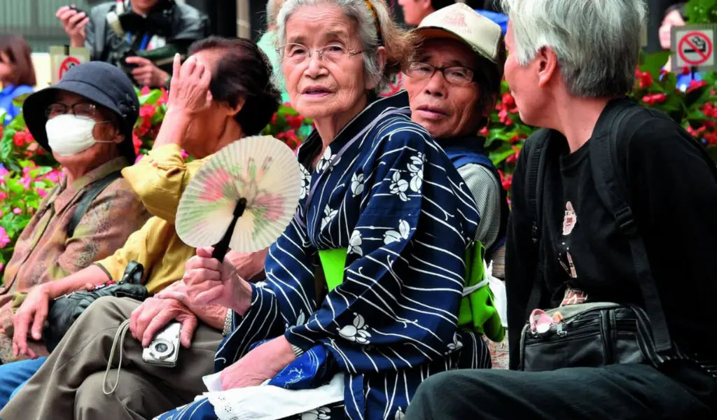 personnes âgées au japon