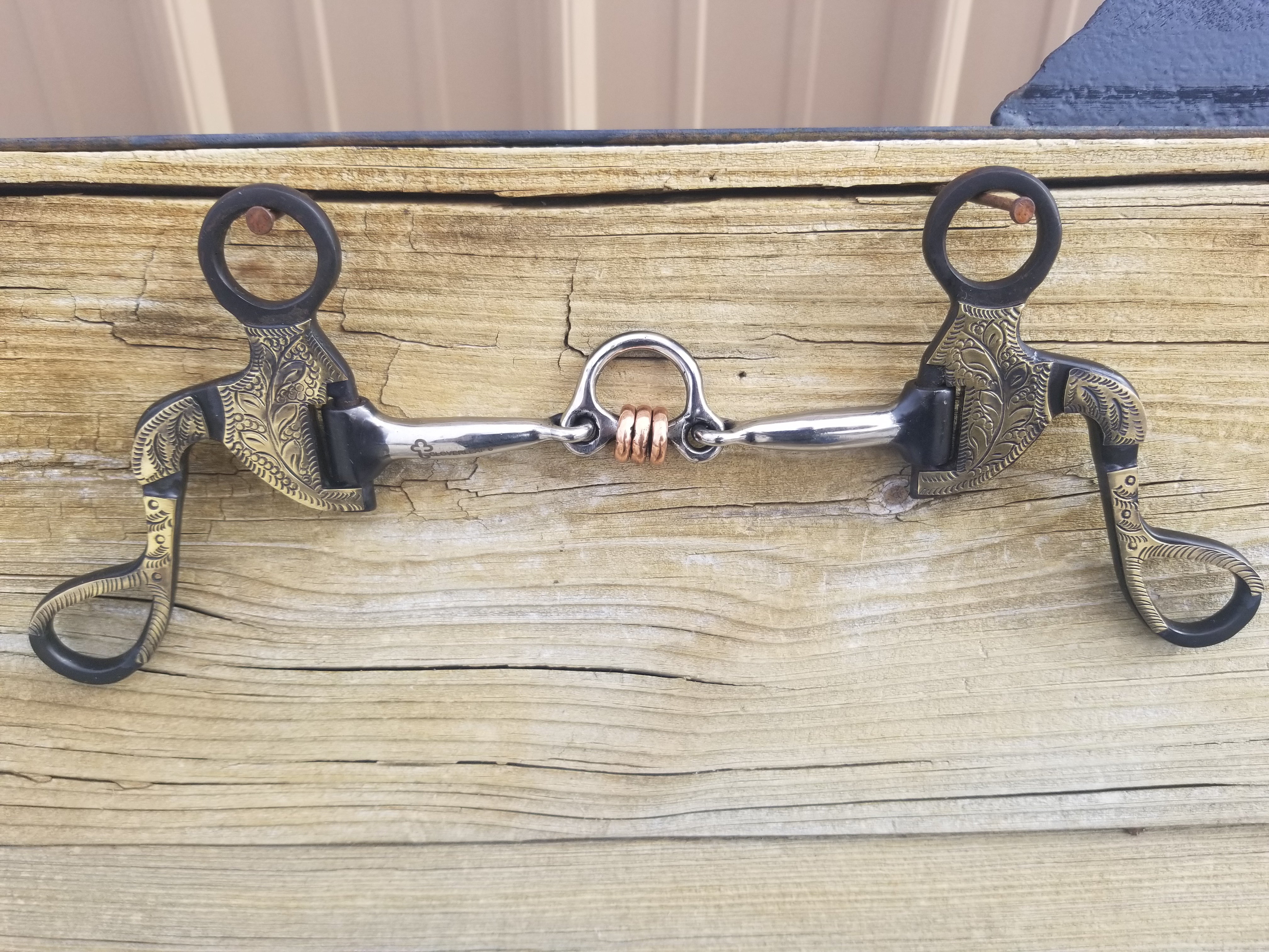 Short Shank Port Bit