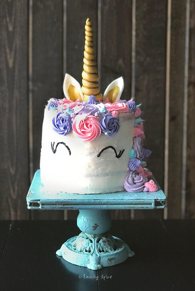 Receta de pastel de unicornio arcoíris | Un unicornio