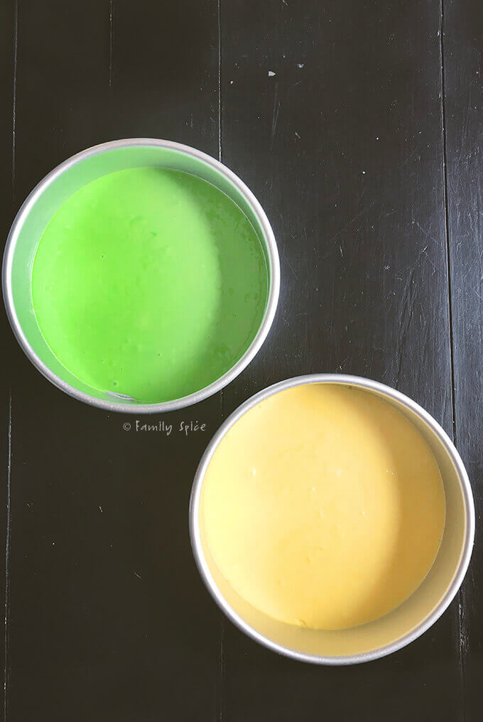 2 colors green and yellow for rainbow cookie