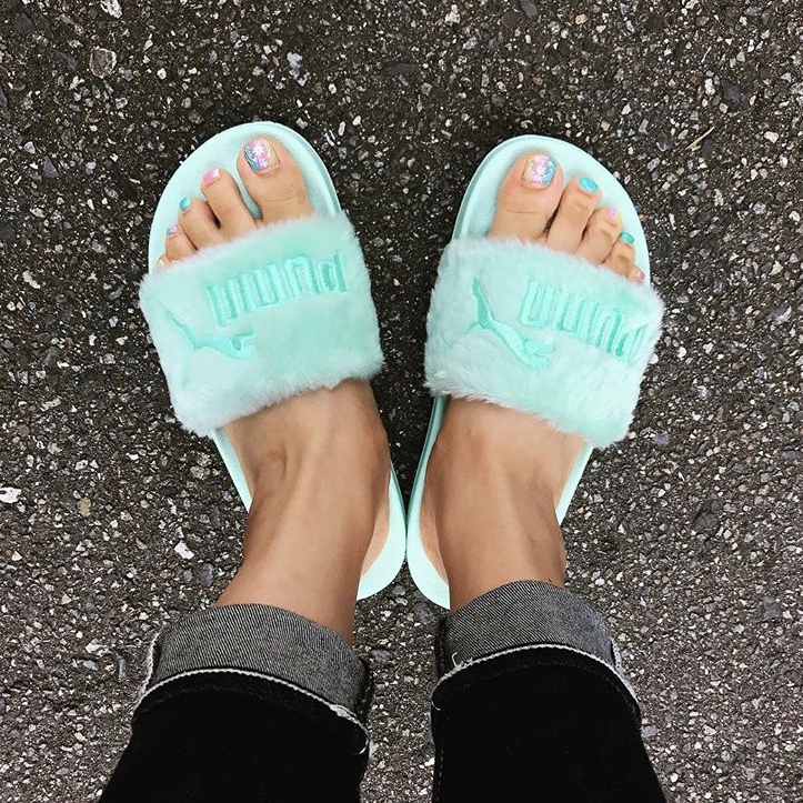 fenty puma slides on feet