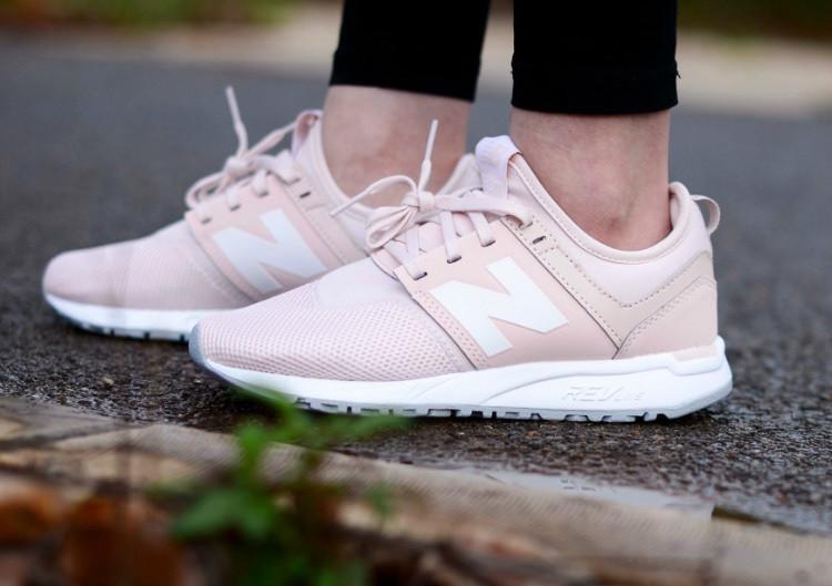 pale pink new balance