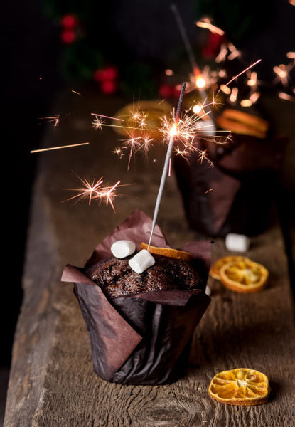 Sparklers For Your Guest’s Dessert