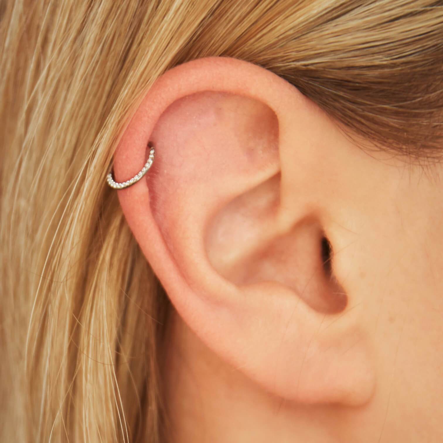 gelijktijdig balkon steak The Ultimate Guide to Ear Piercings: All of the Piercings, Explained |  Maison Miru