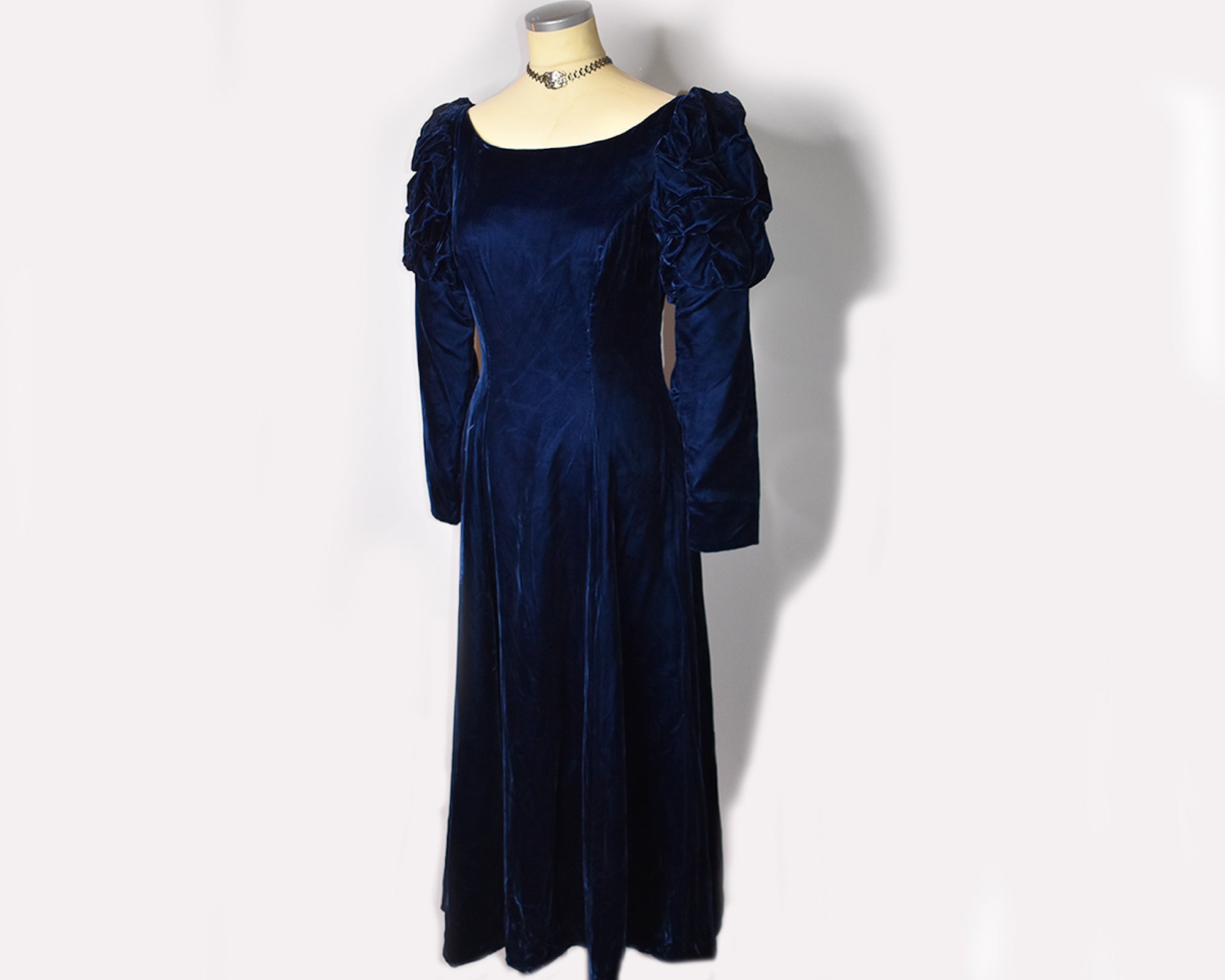 Midnight Blue Velvet Gown Top Sellers ...