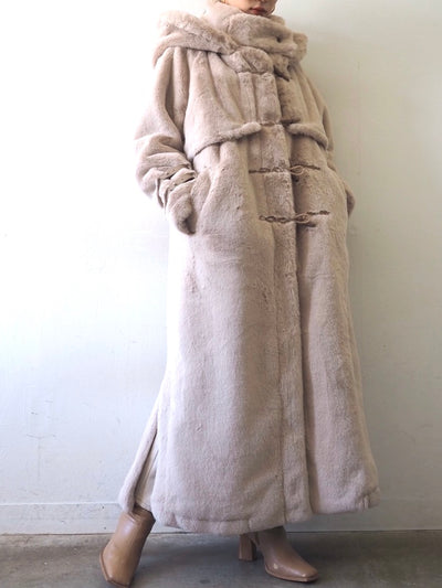 lumier ×yukko MOUTON AND BOA LONG COAT www.krzysztofbialy.com