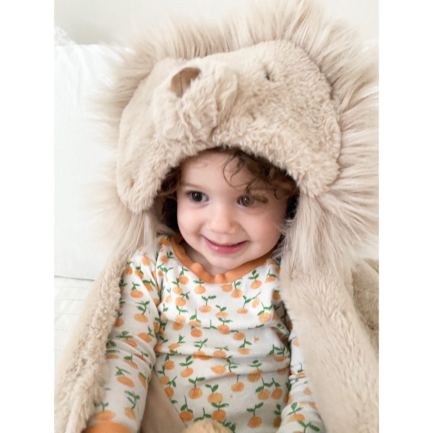 'Luca' Plush Lion Hooded Blanket