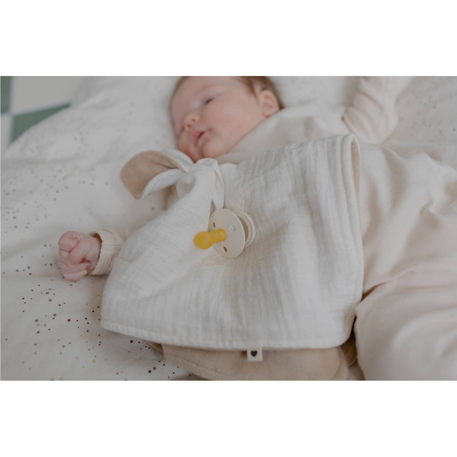 BIBS Cuddle Cloth Kangaroo - Sage