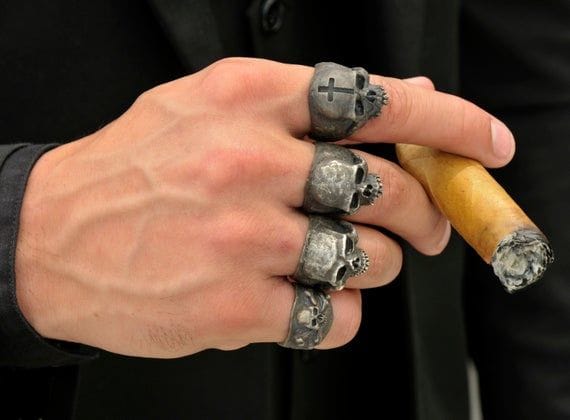 style skull rings