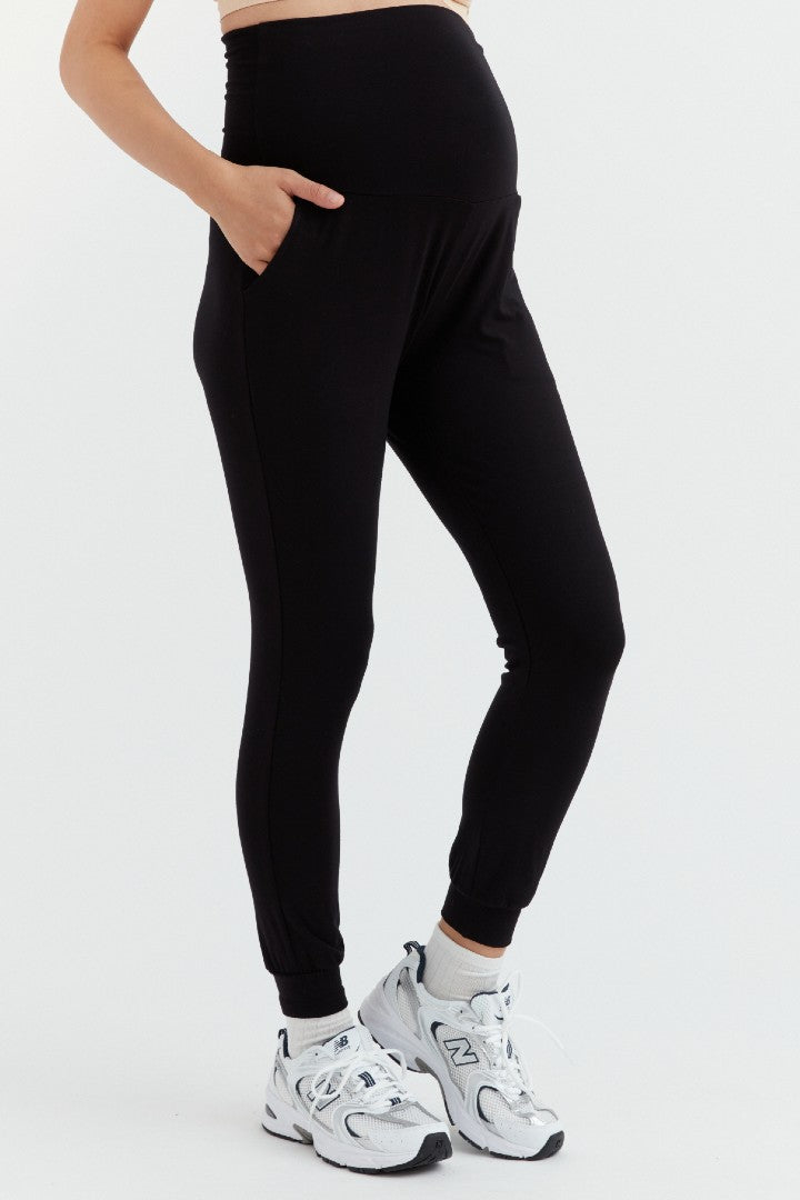 Buy Black Knitted Cotton Blend Yoga Pants (Yoga Pants) for INR599