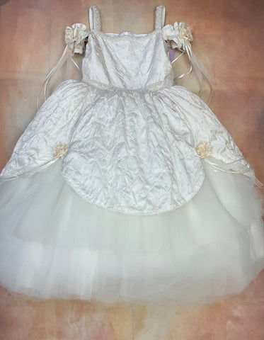 Esmeralda Couture Communion Dress by Piccolo Bacio Ave Maria Collection
