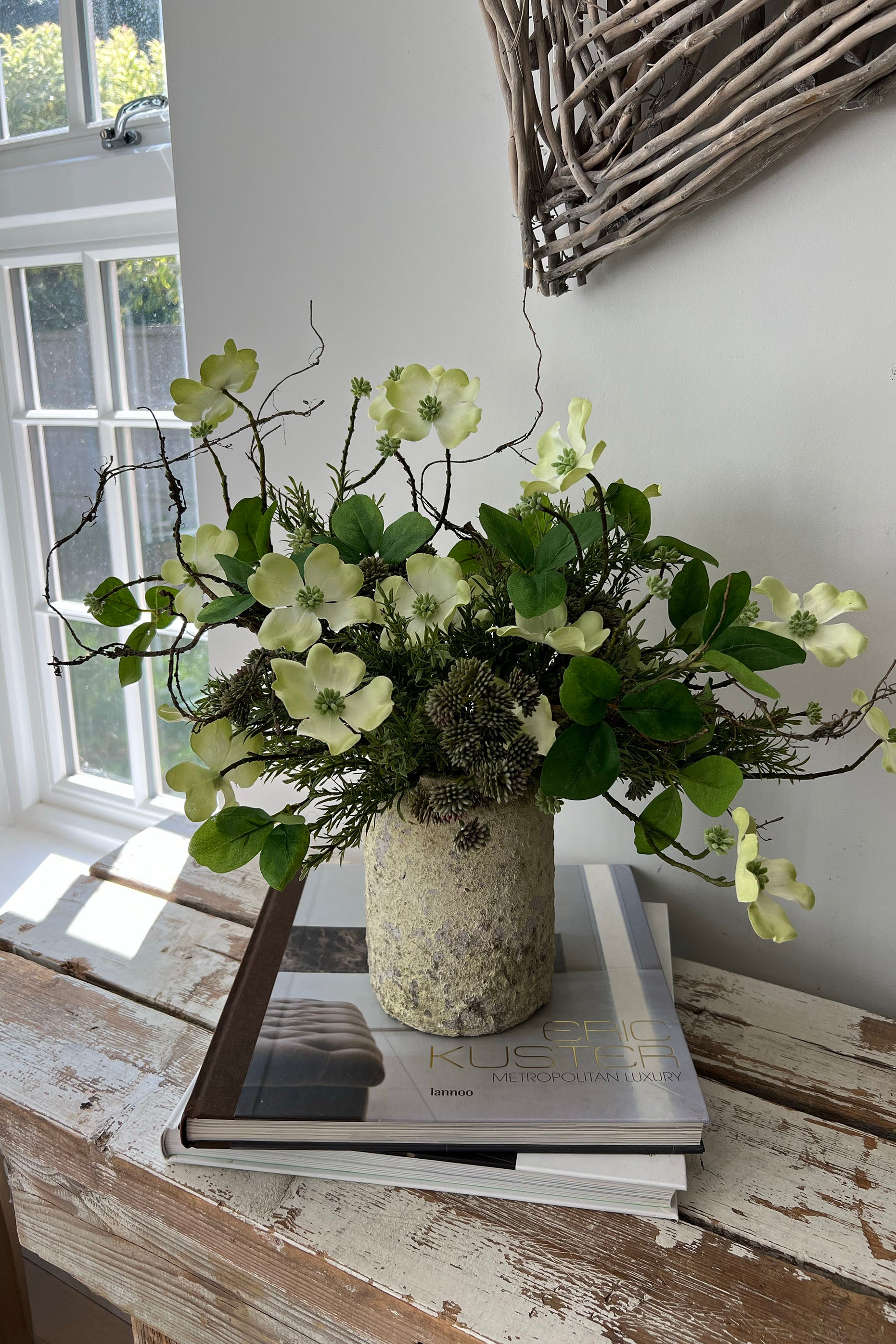 Image of Vanilla hydrangea bush in vase