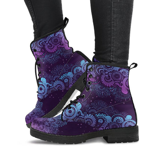 Purple Paisley Decor Womens Boots