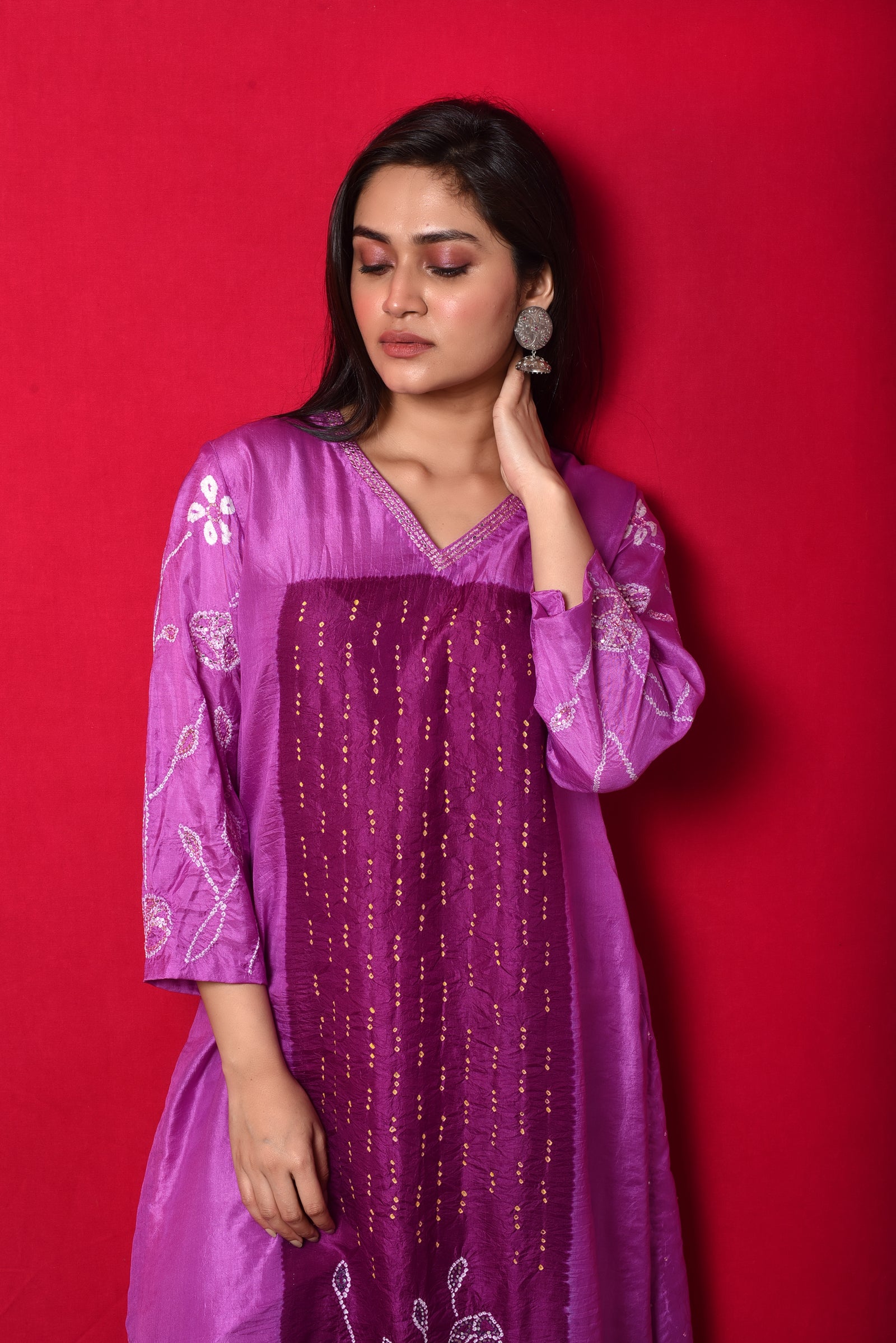 Purple Bandhani on Silk Kurta with Mirror Work – Naina Jain