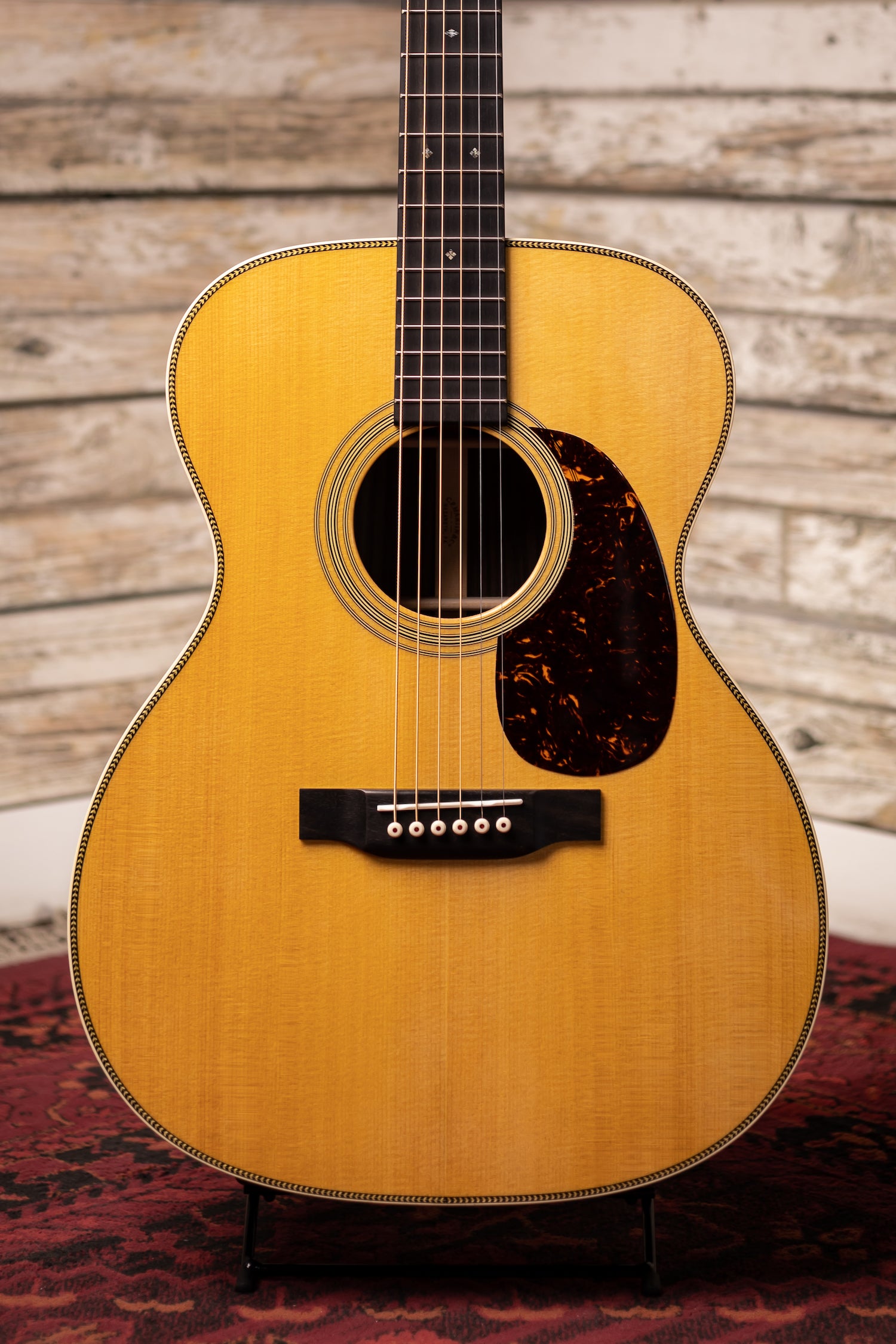 Martin 000-28 Acoustic Guitar - Natural – Walt Grace Vintage