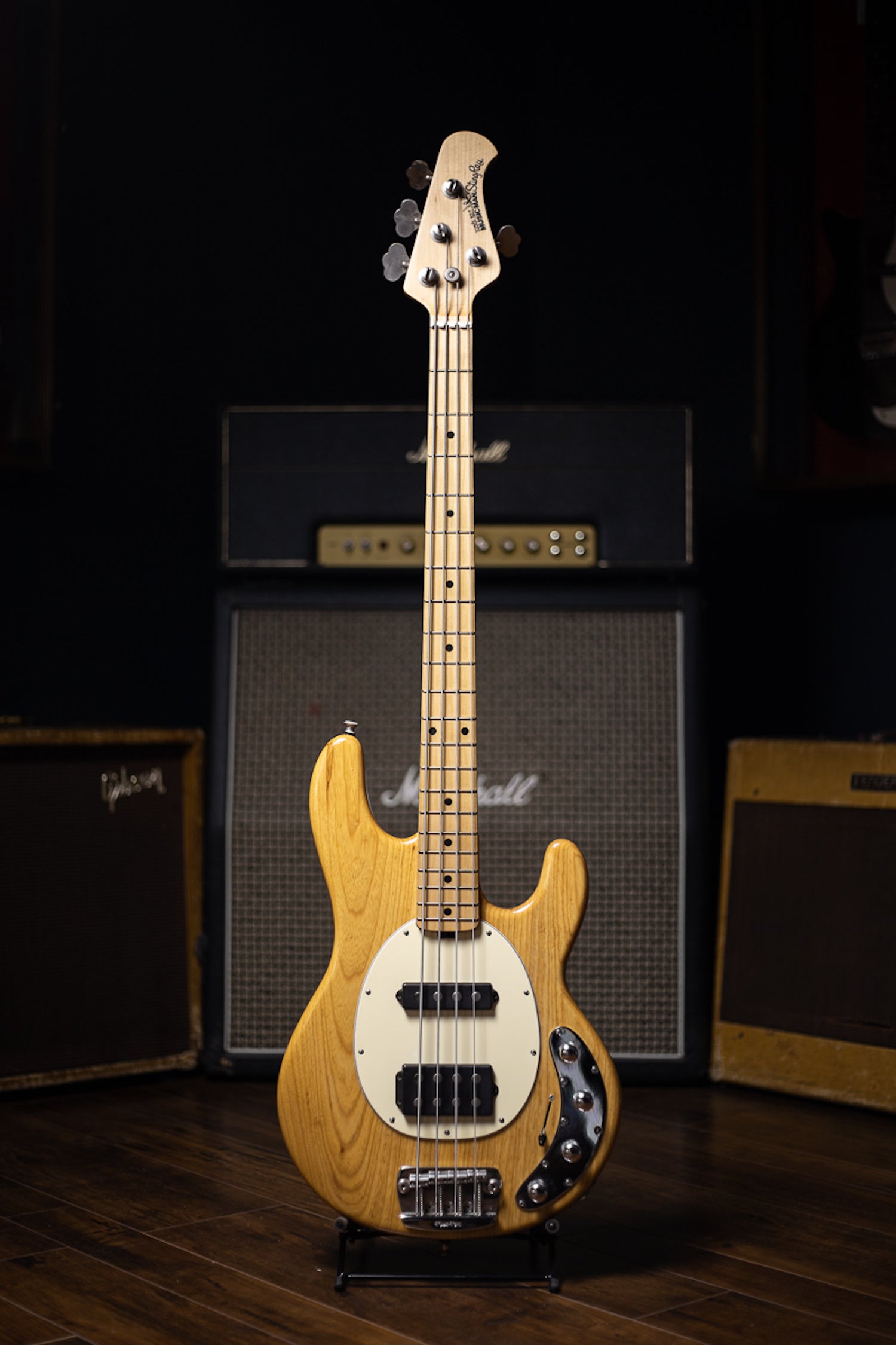 musicman stingray hs