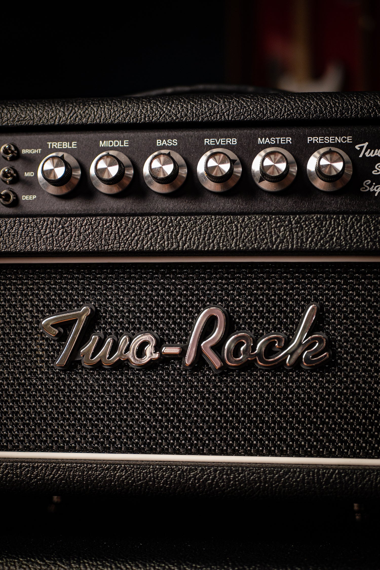 Pre-Order: Two-Rock Studio Signature 35 Watt Tube Head - Black Tolex – Walt  Grace Vintage