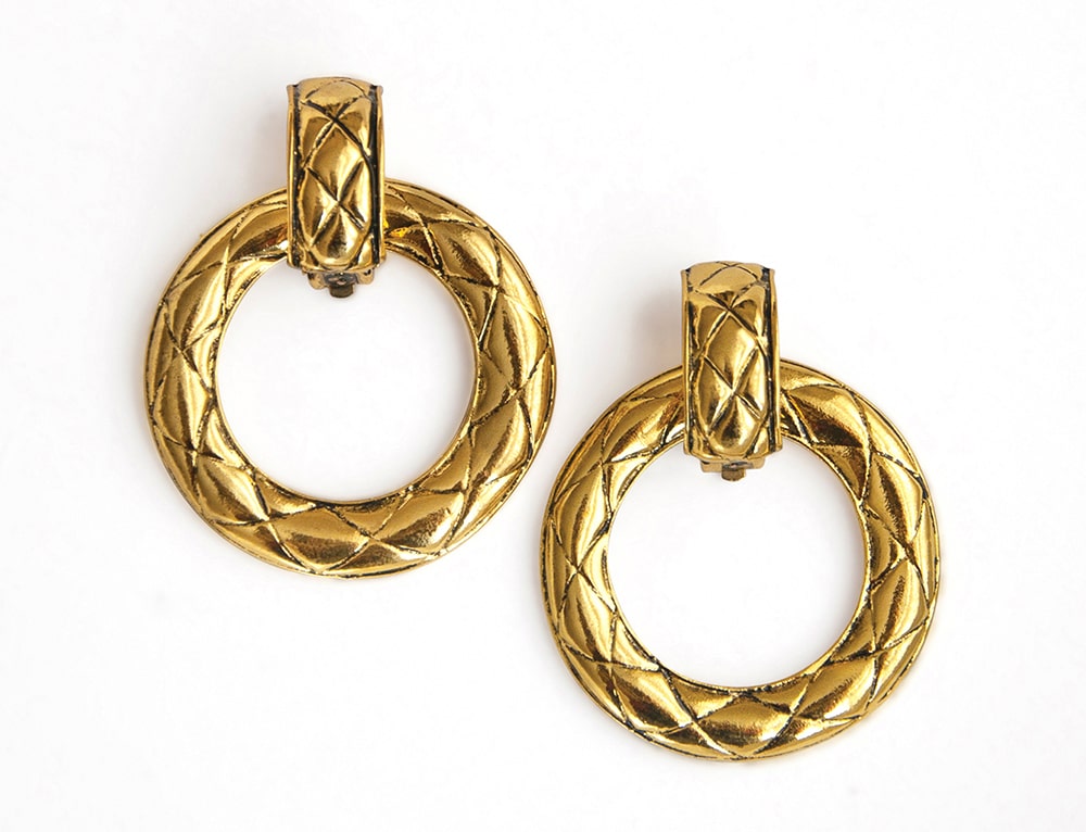 quilted_clip-on_hoops_earrings_EARA