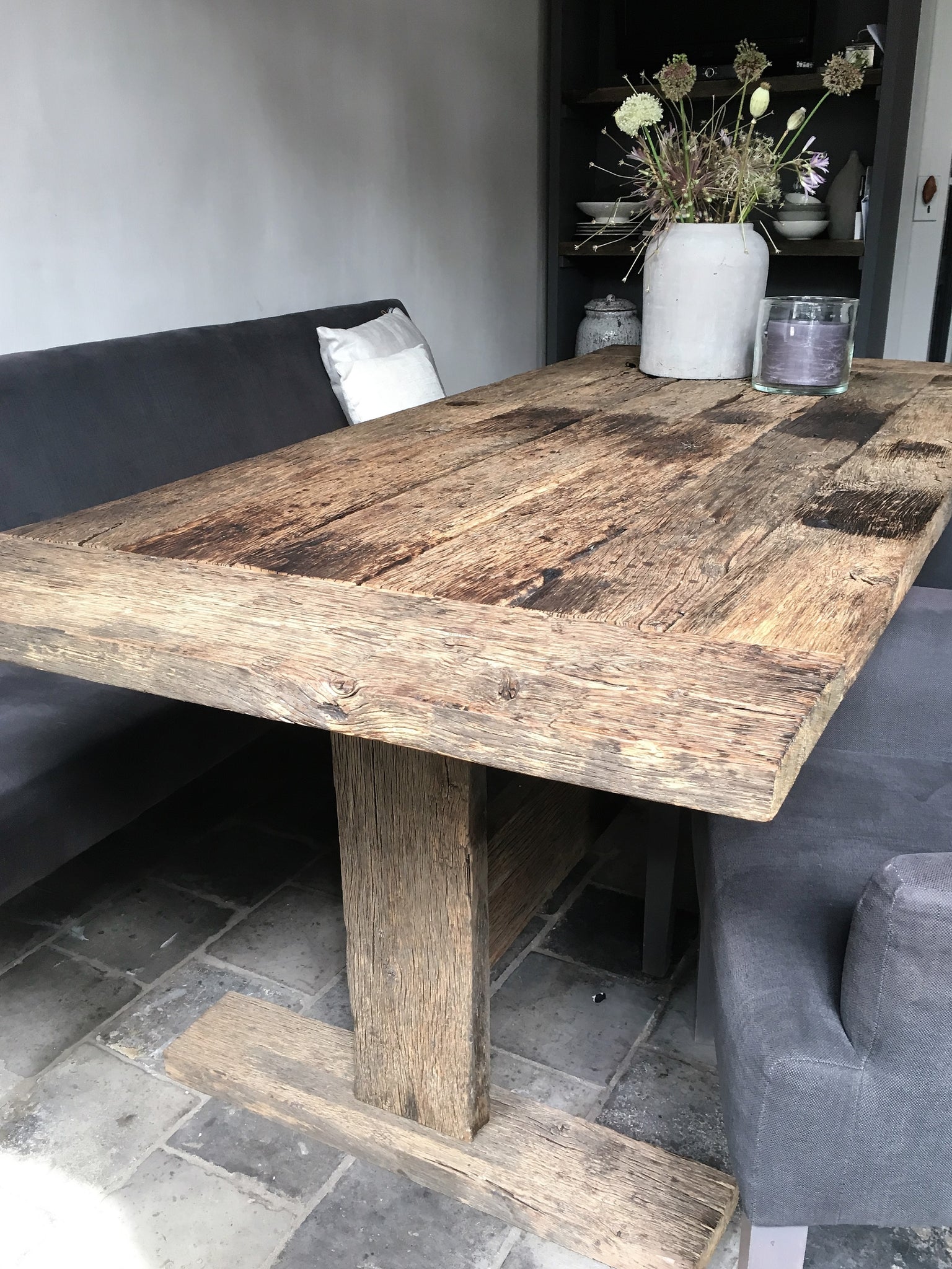 Eettafel Roos geborstelde eiken wagondelen | Eikenhouten eettafel | Eettafel op maat – Verkerke Living