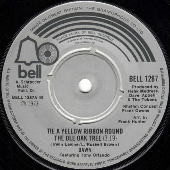 Dawn Featuring Tony Orlando : Tie A Yellow Ribbon Round The Ole Oak Tree (7, Single, Pus) 0