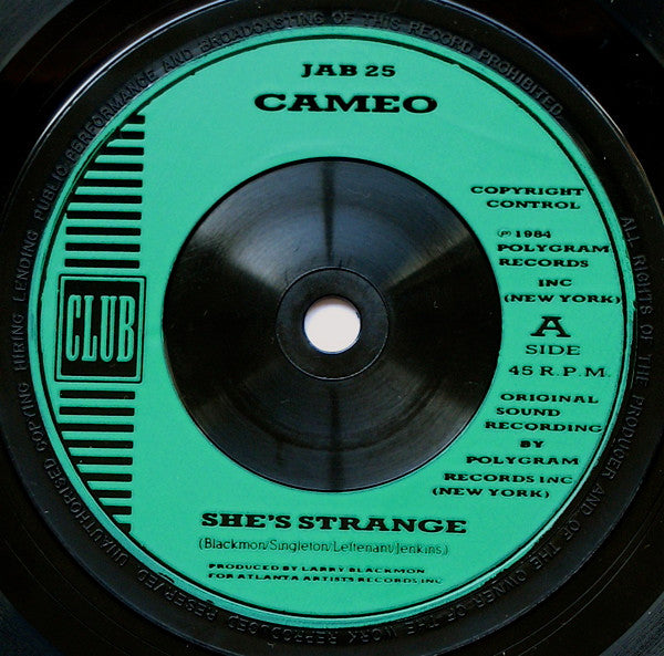 Cameo : Shes Strange (7, Single) 2