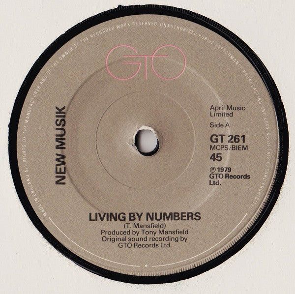 New Musik : Living By Numbers (7, Single) 2