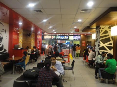 McDonald's Mumbai: Philips Hospitality Lighting Case Study