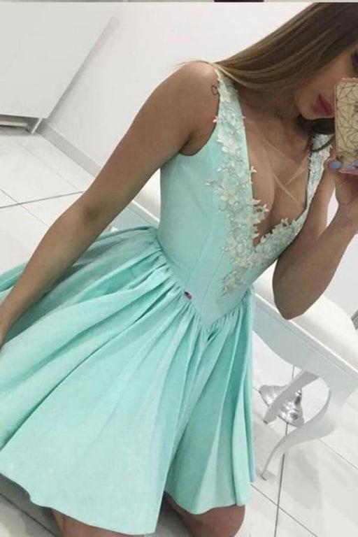 Lovely Sky Blue V-Neck Applique Short Homecoming Dresses, SW0079 –  sweetbridals