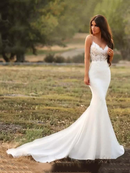 plain white mermaid wedding dress