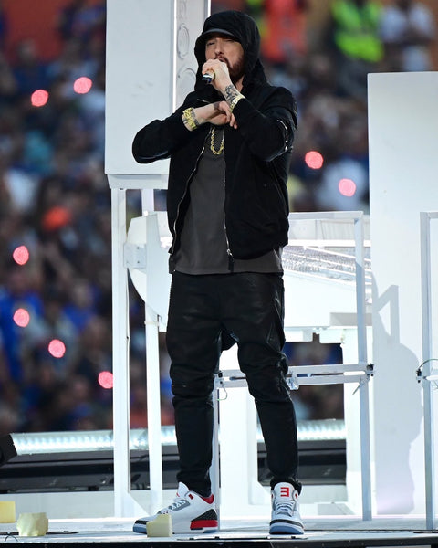 Eminem Previews the Air Jordan 3 'Slim Shady' PE's at the Super Bowl — Kick  Game