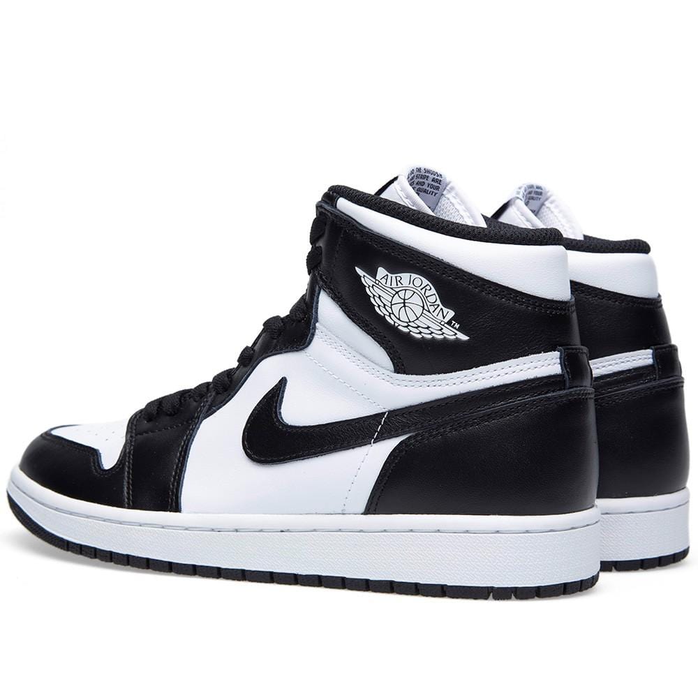 AIR JORDAN 1 RETRO HI OG 'BLACK-WHITE 