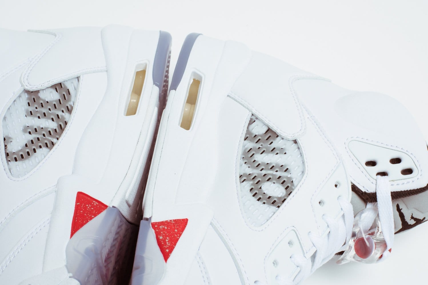 air jordan 5 retro supreme white