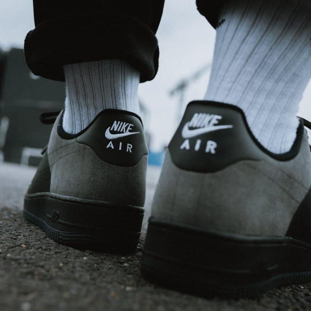 nike air force 1 acw black