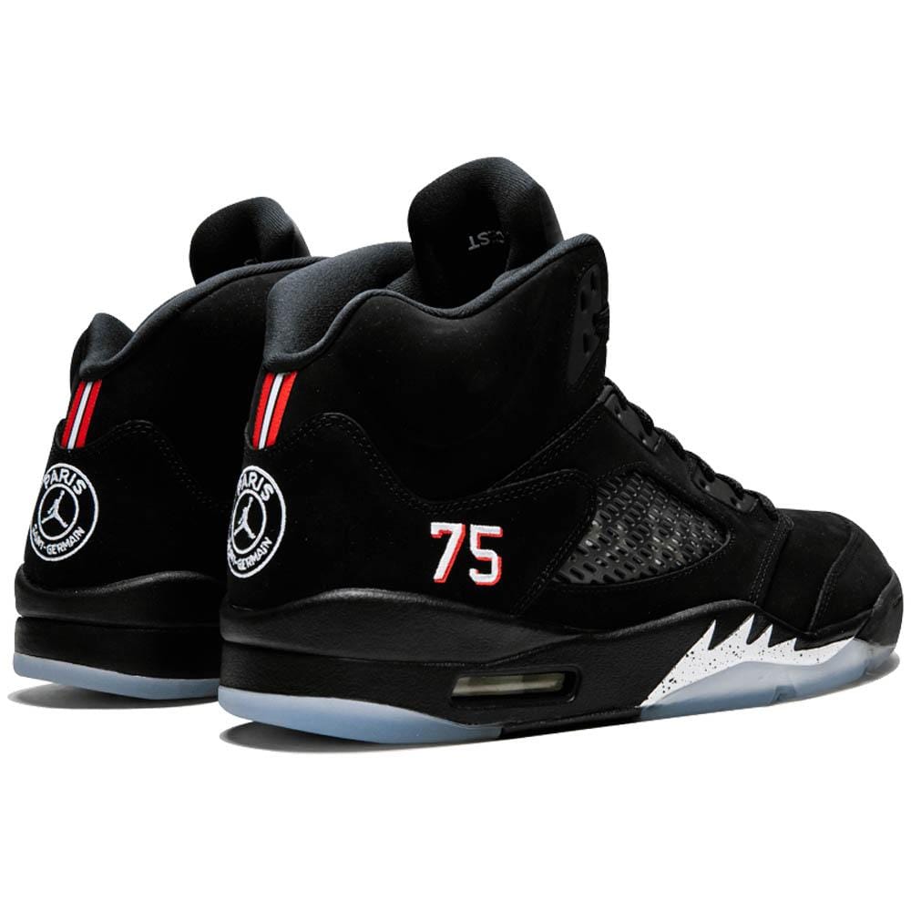 Psg X Jordan Schuhe : Closer Look at the PSG x Air Jordan V Sneakers - SoccerBible / Discover