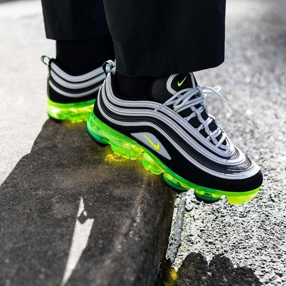 nike air vapormax 97 japan