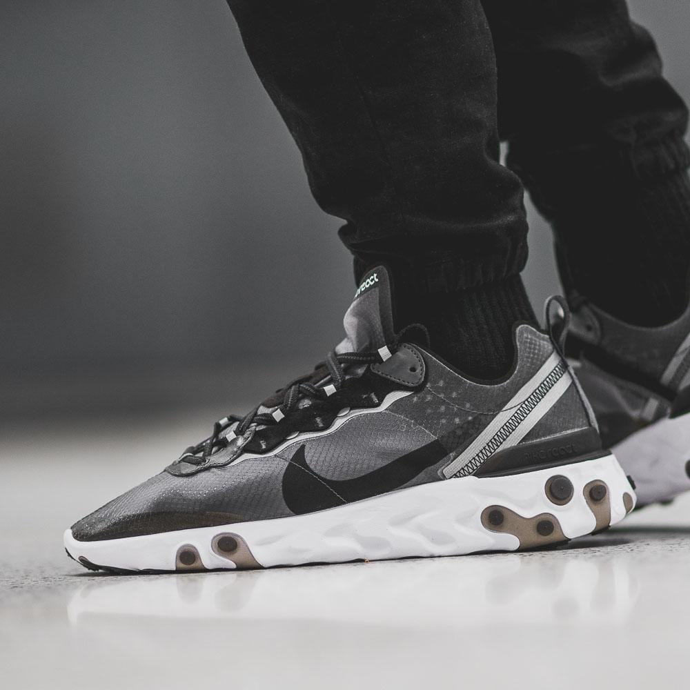 nike react element 87 full black