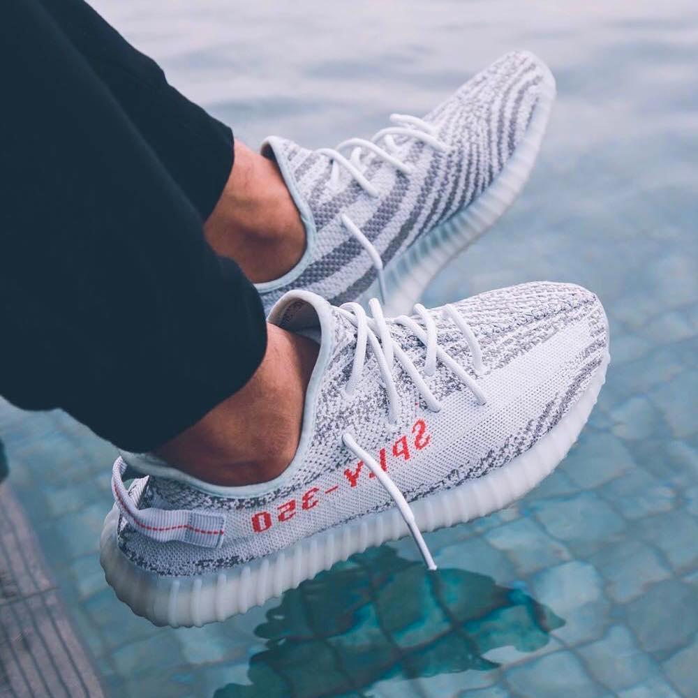 YEEZY BOOST 350 V2 Blue Tint Release 