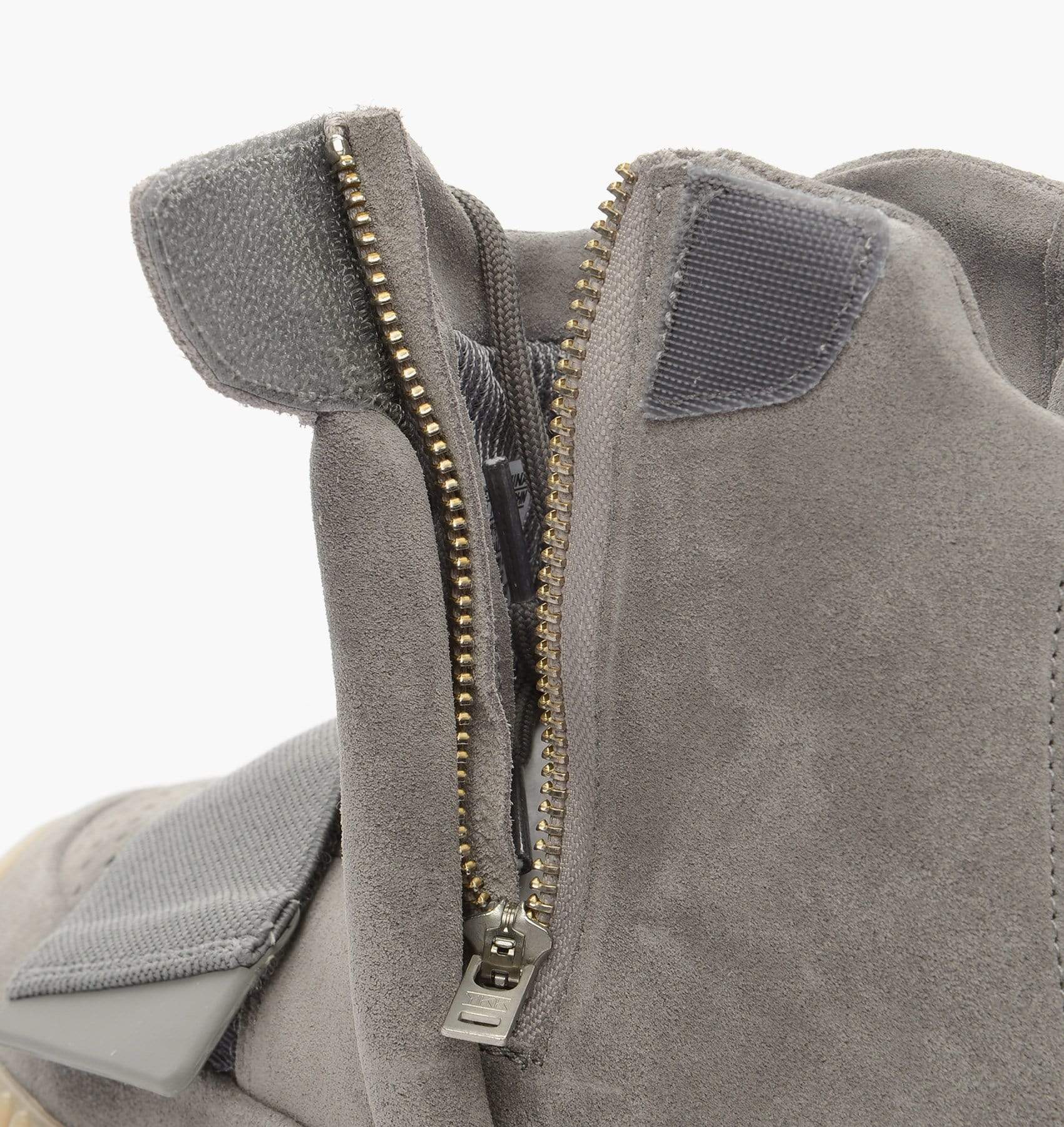 yeezy boost 750 zipper