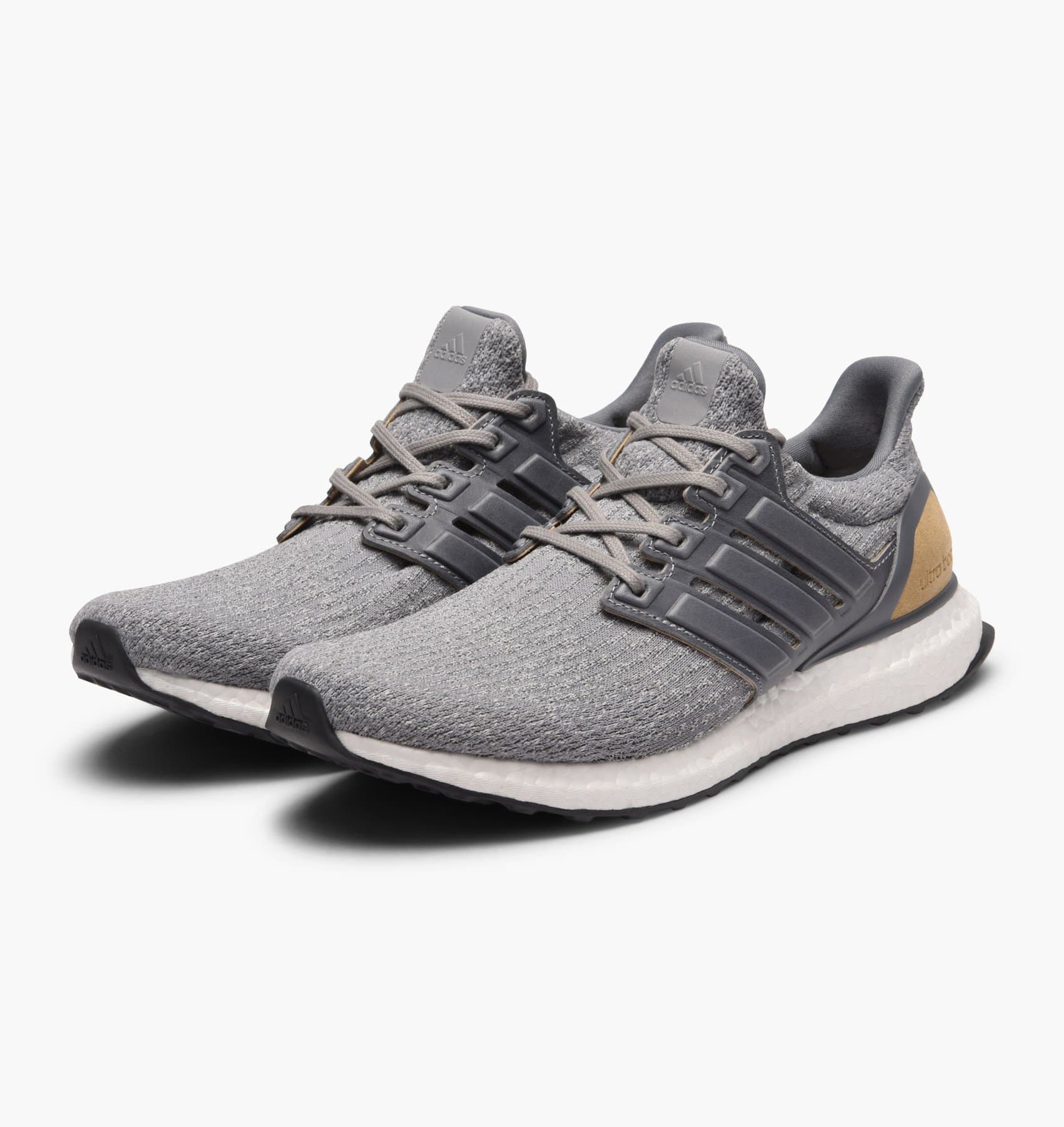 ultra boost 4. nubuck cage