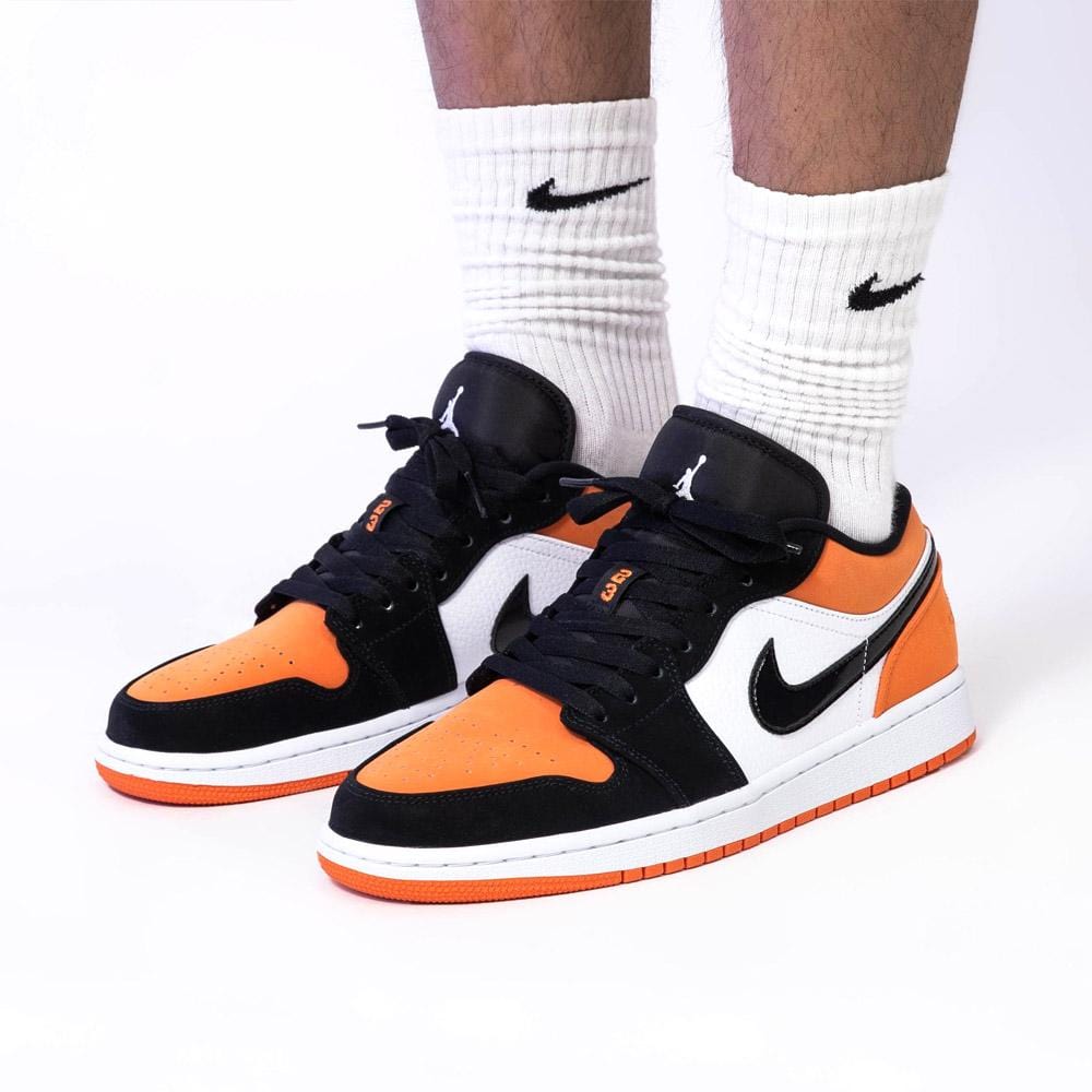 jordan 1 low shattered backboard outfit